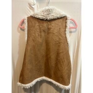 Hinge Girl's Faux Suede Sherpa Vest Brown Sleeveless‎ Boho Layering Piece